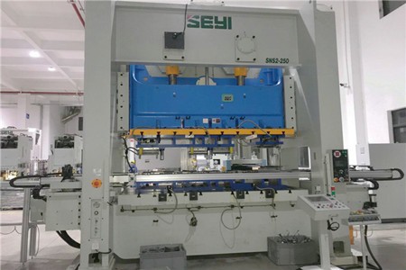 如何快速判斷且維修沖床機(jī)械手出現(xiàn)的故障問題？