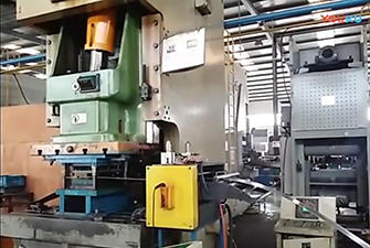 400厚板NC送料機，材料架，整平機